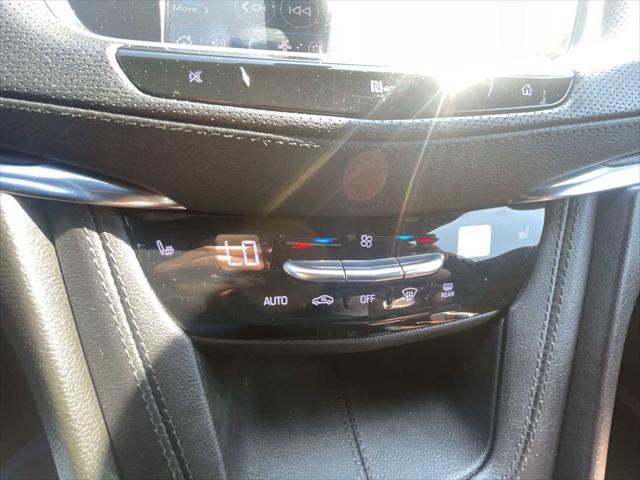 used 2021 Cadillac XT5 car, priced at $33,900