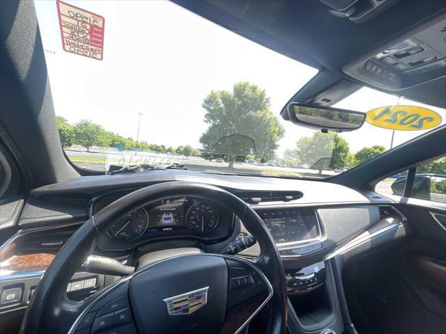 used 2021 Cadillac XT5 car, priced at $33,900