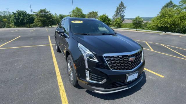 used 2021 Cadillac XT5 car, priced at $33,900