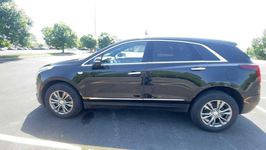 used 2021 Cadillac XT5 car, priced at $33,900