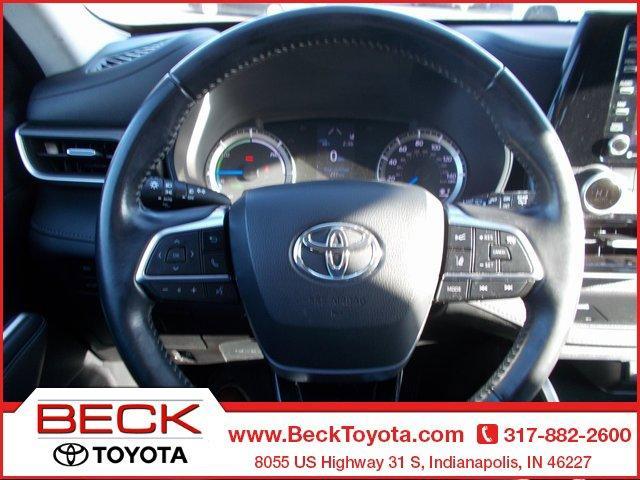 used 2021 Toyota Highlander Hybrid car, priced at $35,980