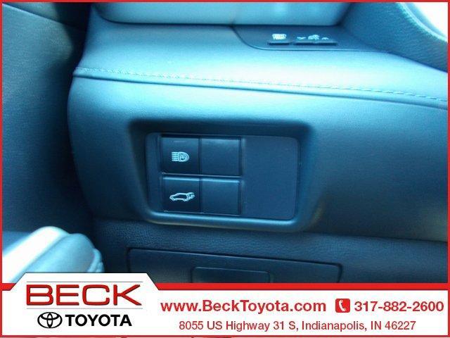 used 2021 Toyota Highlander Hybrid car, priced at $35,980