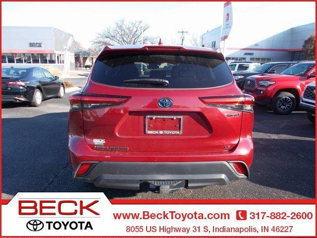 used 2021 Toyota Highlander Hybrid car, priced at $35,980