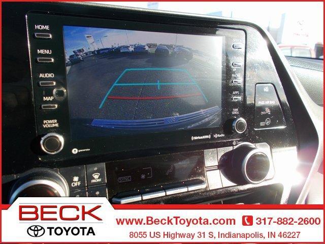 used 2021 Toyota Highlander car, priced at $31,650