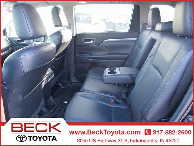 used 2018 Toyota Highlander car, priced at $26,750