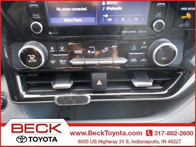 used 2022 Toyota Highlander car, priced at $32,980