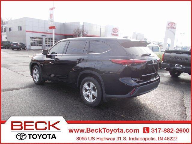 used 2022 Toyota Highlander car, priced at $32,980