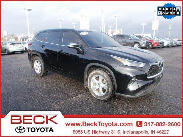 used 2022 Toyota Highlander car, priced at $32,980