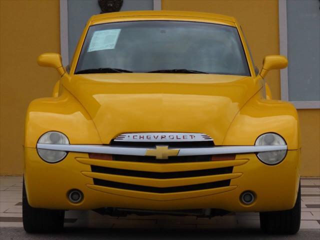 used 2004 Chevrolet SSR car, priced at $17,999