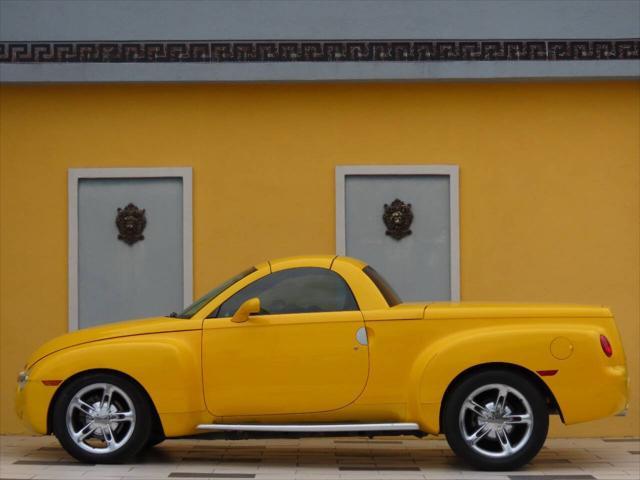 used 2004 Chevrolet SSR car, priced at $17,999