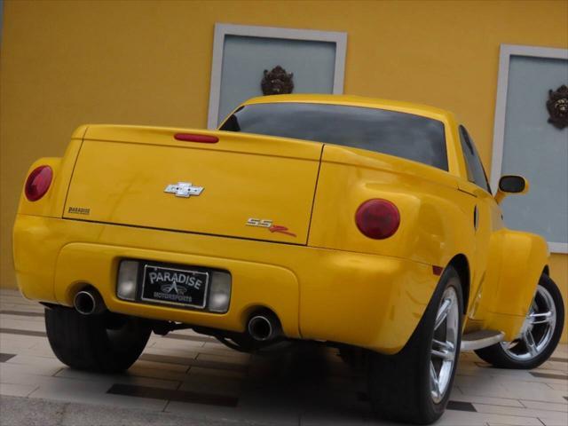 used 2004 Chevrolet SSR car, priced at $17,999