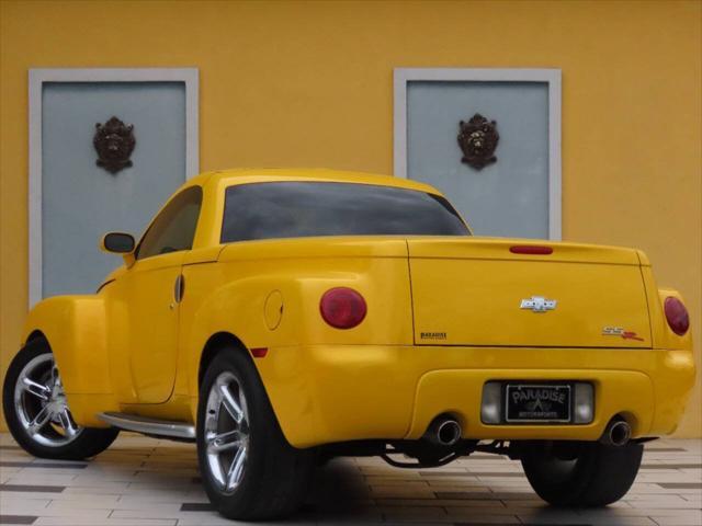 used 2004 Chevrolet SSR car, priced at $17,999
