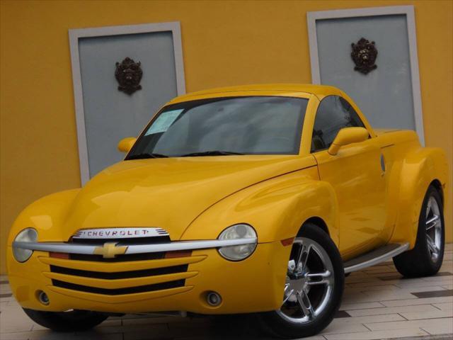 used 2004 Chevrolet SSR car, priced at $17,999