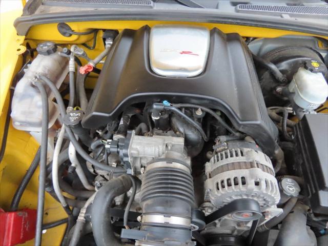 used 2004 Chevrolet SSR car, priced at $17,999