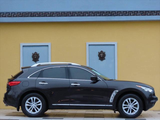 used 2011 INFINITI FX35 car, priced at $11,400