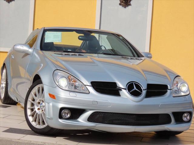 used 2006 Mercedes-Benz SLK-Class car, priced at $15,900