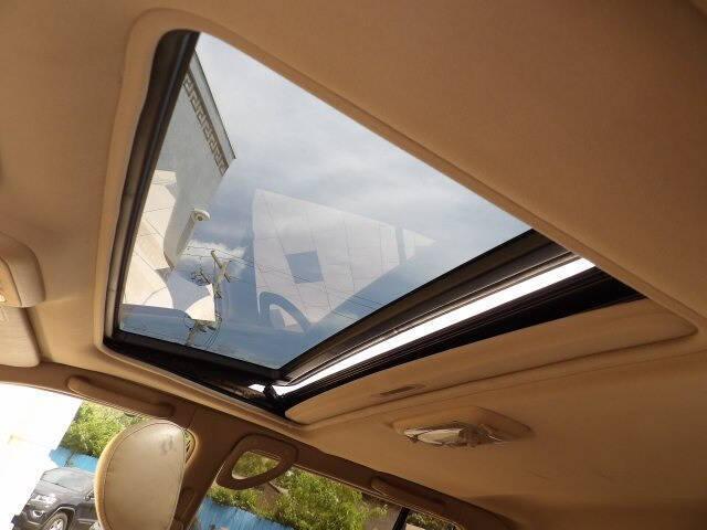 used 2001 Lexus LX 470 car, priced at $12,900