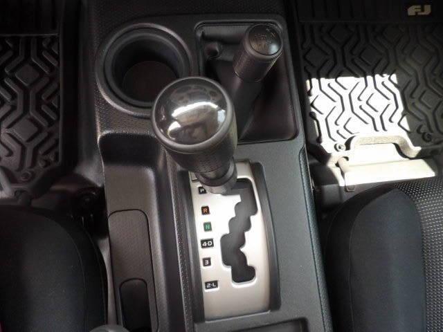 used 2010 Toyota FJ Cruiser car, priced at $15,900