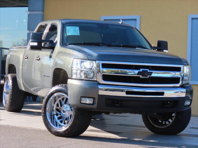 used 2011 Chevrolet Silverado 1500 car, priced at $15,400