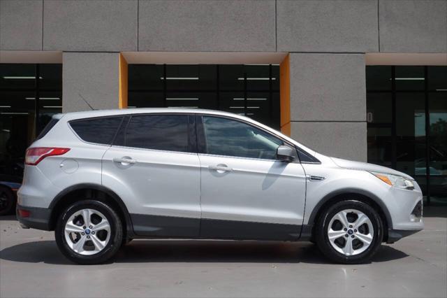 used 2014 Ford Escape car, priced at $5,400