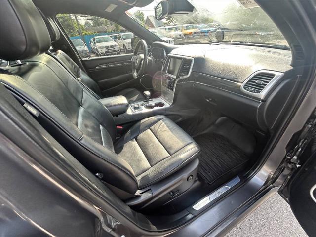 used 2015 Jeep Grand Cherokee car, priced at $13,900