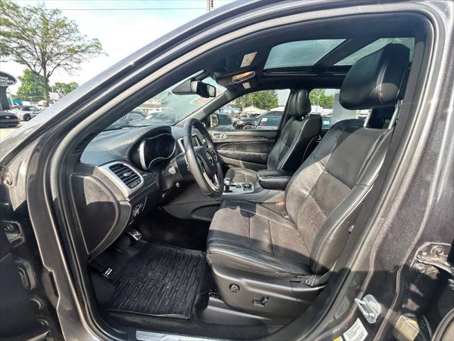 used 2015 Jeep Grand Cherokee car, priced at $13,900