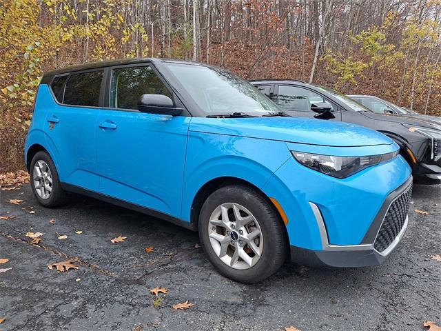 used 2023 Kia Soul car, priced at $18,825