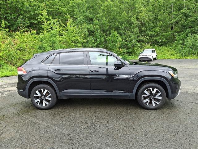used 2020 Volkswagen Atlas Cross Sport car, priced at $20,991
