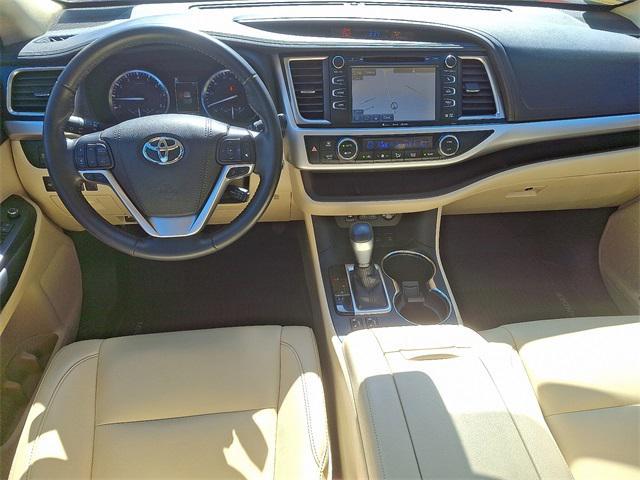 used 2019 Toyota Highlander car, priced at $27,960