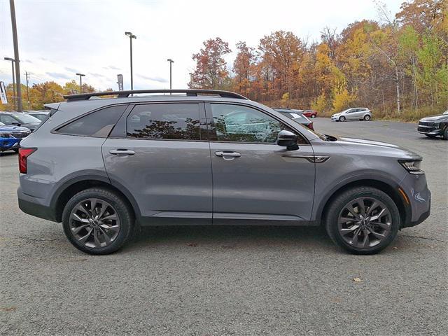 used 2023 Kia Sorento car, priced at $28,557