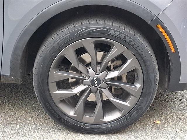used 2023 Kia Sorento car, priced at $28,557