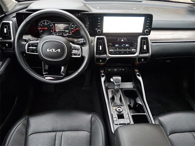 used 2023 Kia Sorento car, priced at $28,557