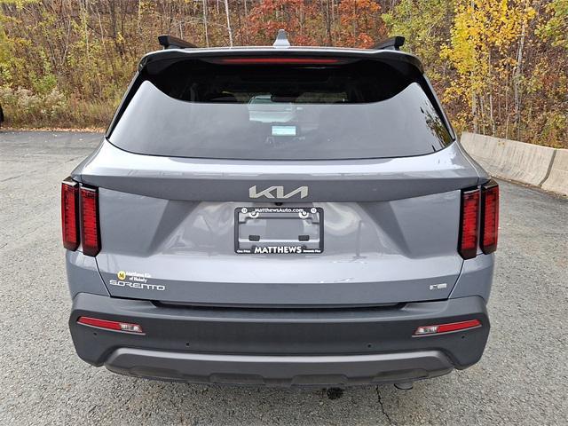 used 2023 Kia Sorento car, priced at $28,557