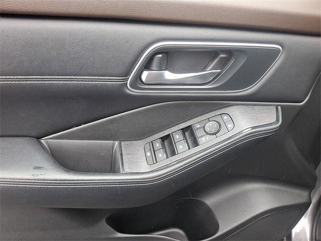used 2021 Nissan Rogue car, priced at $23,330
