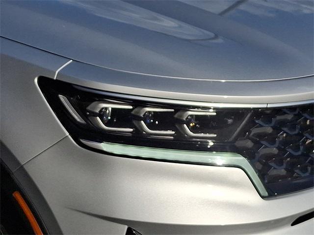 used 2022 Kia Sorento Plug-In Hybrid car, priced at $25,374