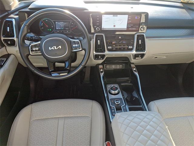 used 2022 Kia Sorento Plug-In Hybrid car, priced at $25,374