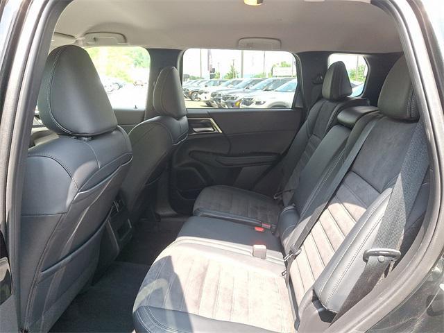 used 2024 Mitsubishi Outlander car, priced at $27,591