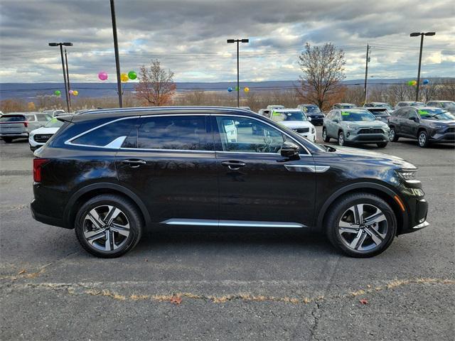 used 2022 Kia Sorento Plug-In Hybrid car, priced at $32,991