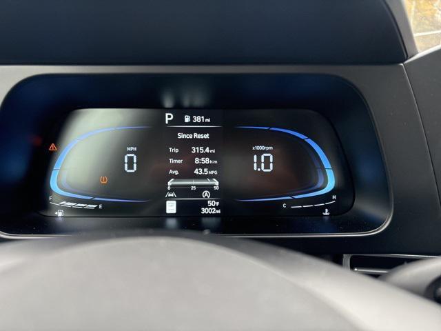 used 2025 Hyundai Elantra car, priced at $21,495