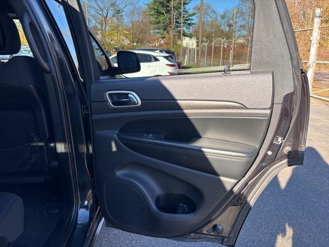 used 2016 Jeep Grand Cherokee car, priced at $12,000