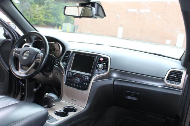 used 2015 Jeep Grand Cherokee car, priced at $13,490