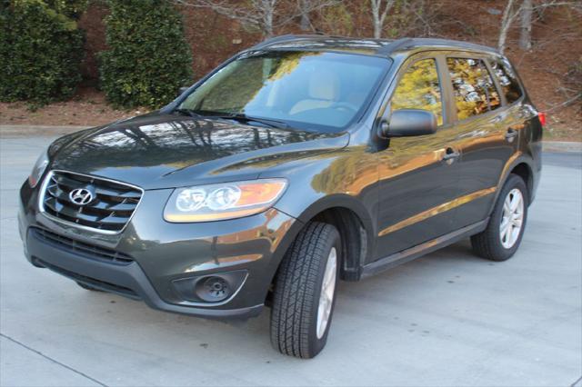 used 2010 Hyundai Santa Fe car, priced at $6,490