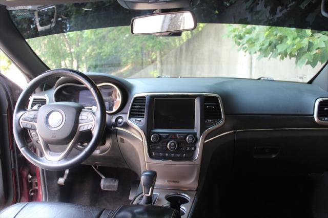 used 2016 Jeep Grand Cherokee car, priced at $7,990
