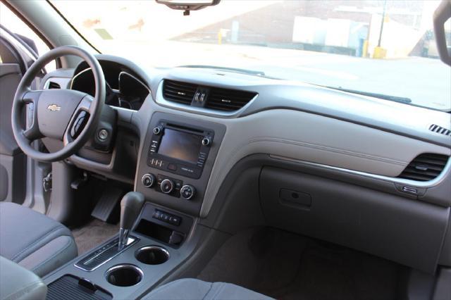 used 2014 Chevrolet Traverse car, priced at $7,490