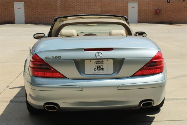 used 2004 Mercedes-Benz SL-Class car, priced at $10,990