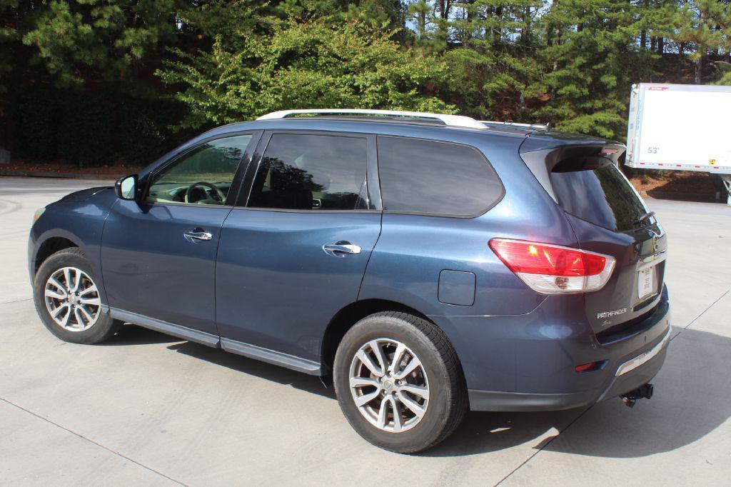used 2015 Nissan Pathfinder car, priced at $5,990