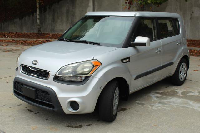 used 2013 Kia Soul car, priced at $4,990