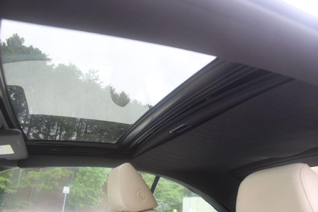 used 2013 Volkswagen Eos car, priced at $6,490