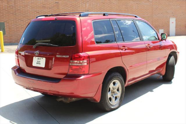 used 2002 Toyota Highlander car, priced at $1,990