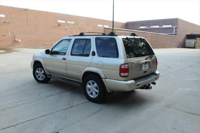 used 2001 Nissan Pathfinder car, priced at $3,990